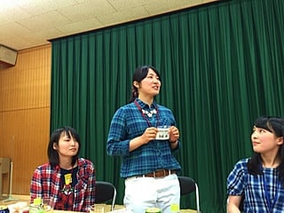 阿用に来る学生さんです。